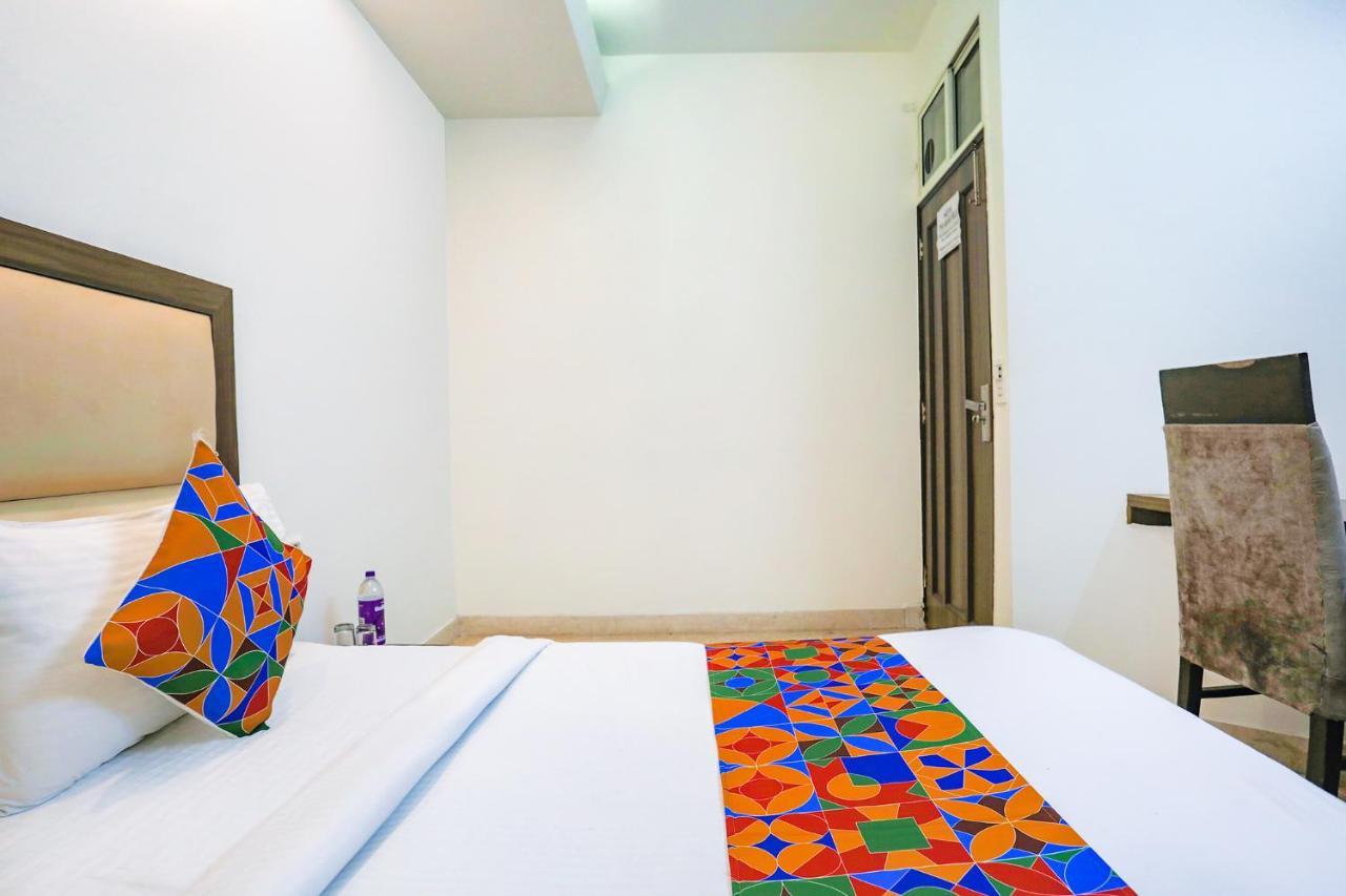 Fabhotel Jpm The Grand Bella - Nr Nehru Place Market Neu-Delhi Exterior foto